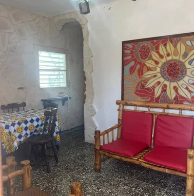 SE RENTA APTO INDEPENDIENTE (two rooms) A DOS CUADRAS DE LA PLAYA DE GUANABO. 58858577. SIN PISCINA - Img 98983869