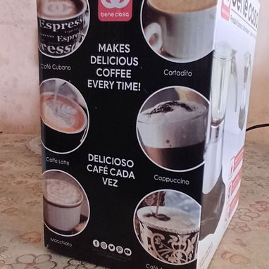 Se vende cafetera eléctrica marca Bene Casa - Img 123334828