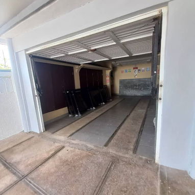 Casa independiente por la carbónera 100 metros del mar - Img 119580873