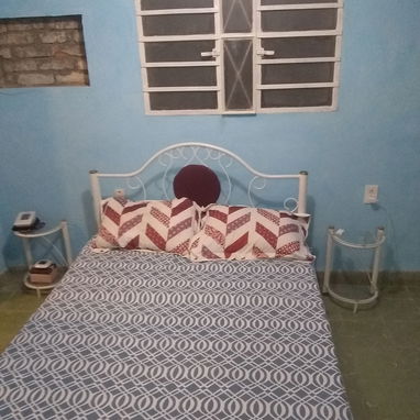 Venta de casa de 3 cuartos 3 baños 3 cocinas y 3 salas en arroyo naranjo La Habana - 7/9