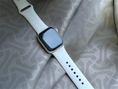 Apple Watch serie 8 45mm - Img 51559423