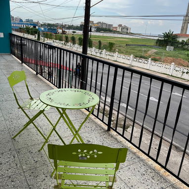 Departamento en el Vedado en zona tranquila! - Img 109059179