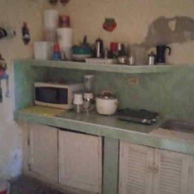 se vende casa grande lugar céntrico carretera central % san pedro y virtudes al frente de fincimex en 18000 USD - 9/10