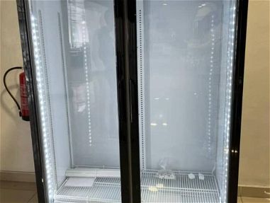 Freezer vertical y horizontal. Nevera exhibidora - Img 69032460