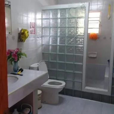 GANGA!!! Dos casas inmensas por un solo precio - 2/10