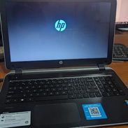 Vendo laptop hp Pavillon 15 con 750 GB HDD, 6 ram, micro i3 4ta - Img 55945172