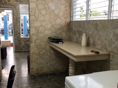 Renta casa de 3 habitaciones,2 baños,cocina,piscina en Guanabo a 50 m del mar, disponible,56590251 - Img 62347264