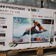Smart tv de 43 pulgadas viene con base a la pared incluido  320 USD🌸Garantía de 3 meses - Img 50246344