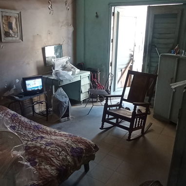 Tengo 2 apartamentos que permuto por una casa - Img 124508288