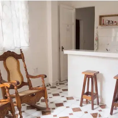 APARTAMENTO ACOGEDOR EN CENTRO HABANA - 9/10