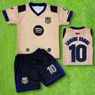 Reyes Magos el mejor regalo. Trajes de fútbol para niños. - Img 111510907