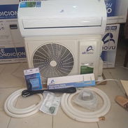 AIRE ACONDICIONADO TIPO SPLIT,ALL NOVU 1 TONELADA CON SOPORTE DE PARED Y PROTECTOR DE VOLTAJE - Img 56343585