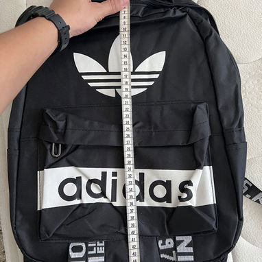 Mochilas Nike y Adidas , medidas en las fotos - 2/3