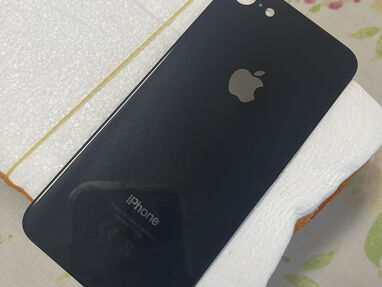 Tapa Negra trasera de Cristal para iPhone 8 original - Img 56588243