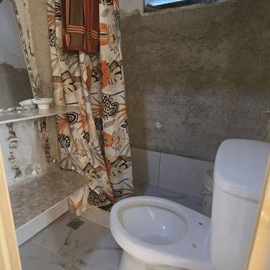 🏠🔥 APARTAMENTO EN 10 DE OCTUBRE 🔥🏠 *OPCIÓN DE COMPRA VACÍA✅: 5,000 USD* Se vende apartamento en San Francisco entr - Img 119477295