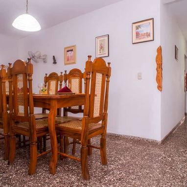 🏡 Villa Moderna en Miramar para Extranjeros con Piscina Privada - Img 115044724
