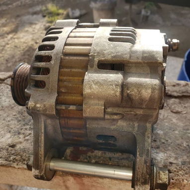 Motor de arranque y alternador - 2/2
