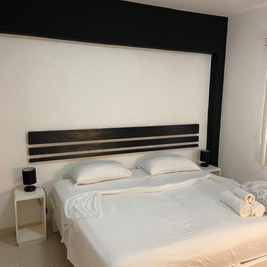 SE RENTA APARTAMENTO INDEPENDIENTE DE UNA HABITACIÓN EN EL VEDADO.54026428 - Img 37703171