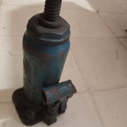 Gato hidraulico de botella , de uso , en buen estado, 2 tn - Img 45618324