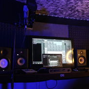 Estudio de producción musical profesional - Img 57601764
