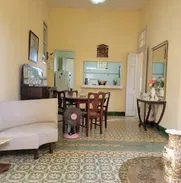 Vendo apto de 3/4 en el vedado , se deja amueblado. - Img 49156068