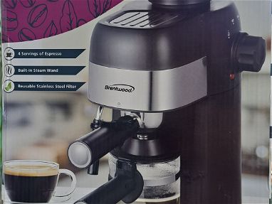 CAFETERA Eléctrica Espresso y Capuchino (nueva en caja) - Img main-image-45738496