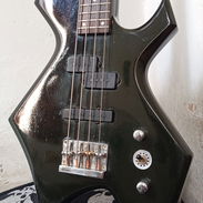 Bajo BC Rich Warlock - Img 56879797