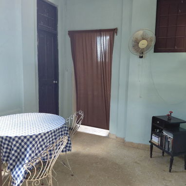 OPORTUNIDAD EN CENTRO HABANA - Img 123226333