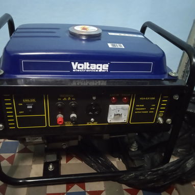 PLANTA ELÉCTRICA 4 TIEMPO DE 1200-900WATTS,SOLO SE USO PARA PROBARLA - Img 121750459