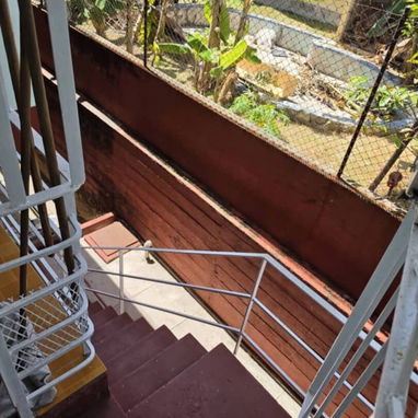Casa independiente en Nuevo Vedado cerca del Cine Acapulco - 10/10