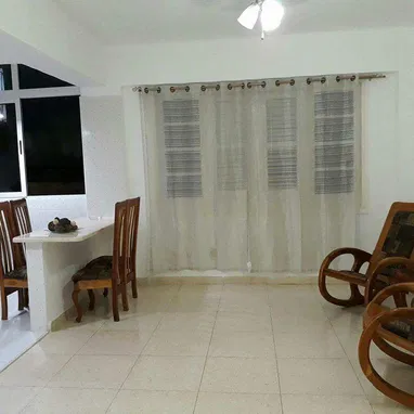 RENTO APTO EN VEDADO, 2HAB Y 2 BAÑOS, +53 58463952 - Img 127727778