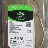 35 USD: HDD 2T Seagate etiqueta verde, como nuevo. 50 USD: HDD Seagate 2T, etiqueta Verde, en su nilon - Img 45527331