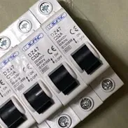 BREAKER 32 AMP EN VENTA | INTERRUPTOR AUTOMÁTICO 32A | ALTA CAPACIDAD | TU PINCH 👩🏻💼A - Img 55860094