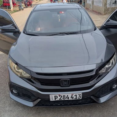Honda Civic hatchback ex 2018* B - 2/6