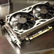RTX 2060 EVGA casi nueva, cero óxido con su sello - Img 56909075
