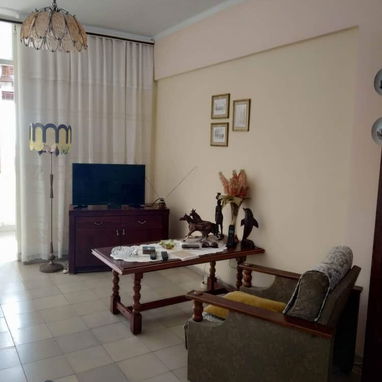 C RENTA APARTAMENTO EN EL CAMILO CIENFUEGOS.FRENTE AL HOSPITAL NAVAL. HABANA DEL ESTE. WHATSAPP 59219492 - 2/10