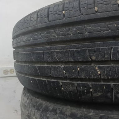 Gomas 215-60-17 marca pirelli - Img 120536091