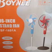 VENTILADOR RECARGABLE DE PIE 16 " MARCA : BOYNEE - Img 57058046