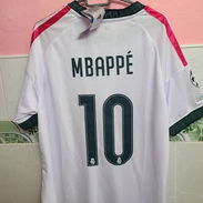 Camiseta de Mbappé del Real Madrid - Img 57352600