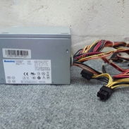 Fuente Huntkey 460W 42A, conector de 6+6pines para tarjeta. - Img 56580300