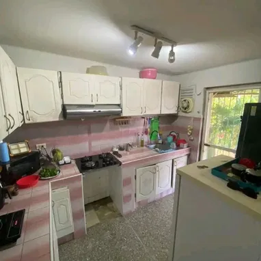 馃崁 Se vende casa independiente ubicada en el Reparto Fraga (Los rusos) perteneciente al Municipio La Lisa 馃崁 - Img 123998050