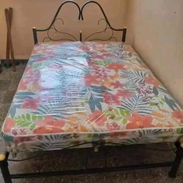 Vendo cama camera con colchón - Img 56770751