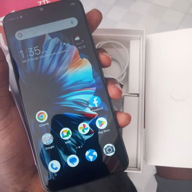 Móvil marca ZTE Modelo Blade V50 Design - 2/4