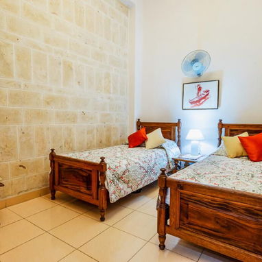 Tu Espacio Privado Frente al Encanto de La Habana. - Img 115561583