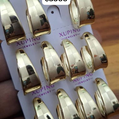 Argolla de aretes - 6/10
