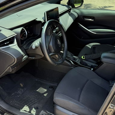 Vendo o negocio x menor y vuelto.Toyota Corolla SE 2021 Modelo Nightshade Es el que viene negro completo.53876152 - Img 127769721