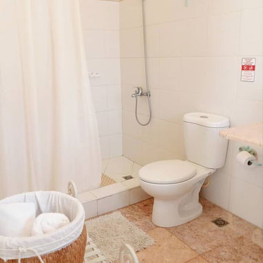 Hostal en la HABANA VIEJA! Renta por noches - Img 109491314