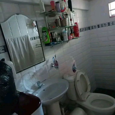 16 mil ajustable,apartamento interior posibilidad de guardar moto en el vedado es el ultimo tiene un patio alante mio,es - 6/6