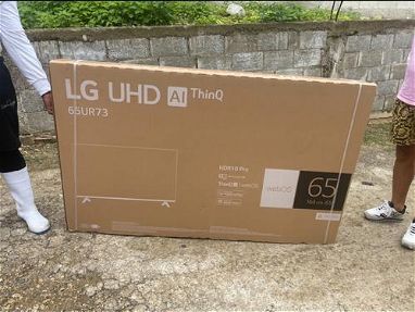 LG de 65 pulgadas nuevo en su caja en 1000 usd - Img main-image