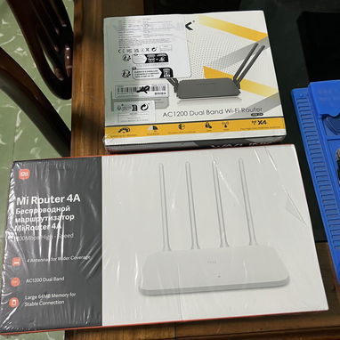 Tengo para vender estos dos Routers de muy buena calidad y de alta velocidad! - 9/10